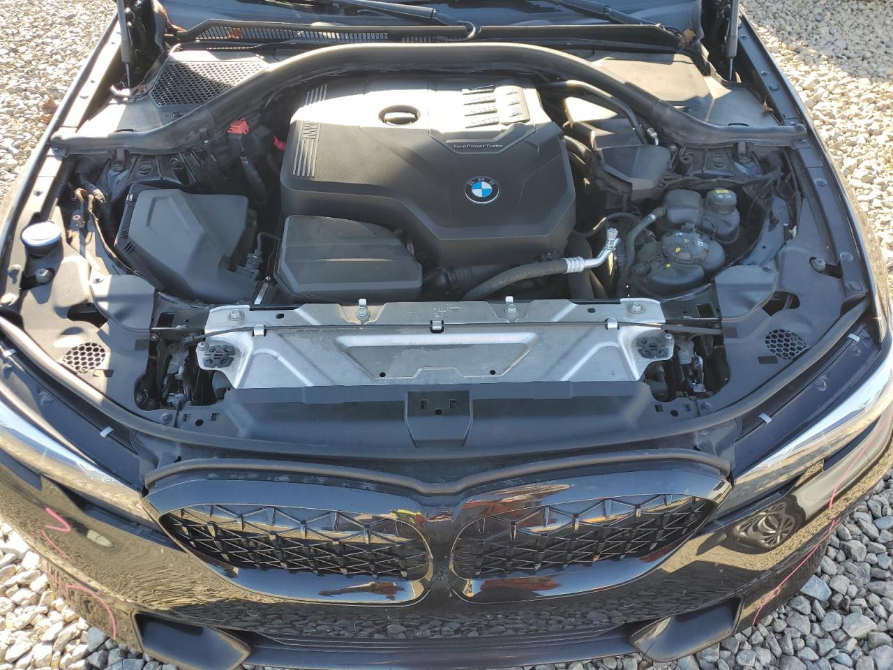 Фото: WBA5R1C55KFH17146