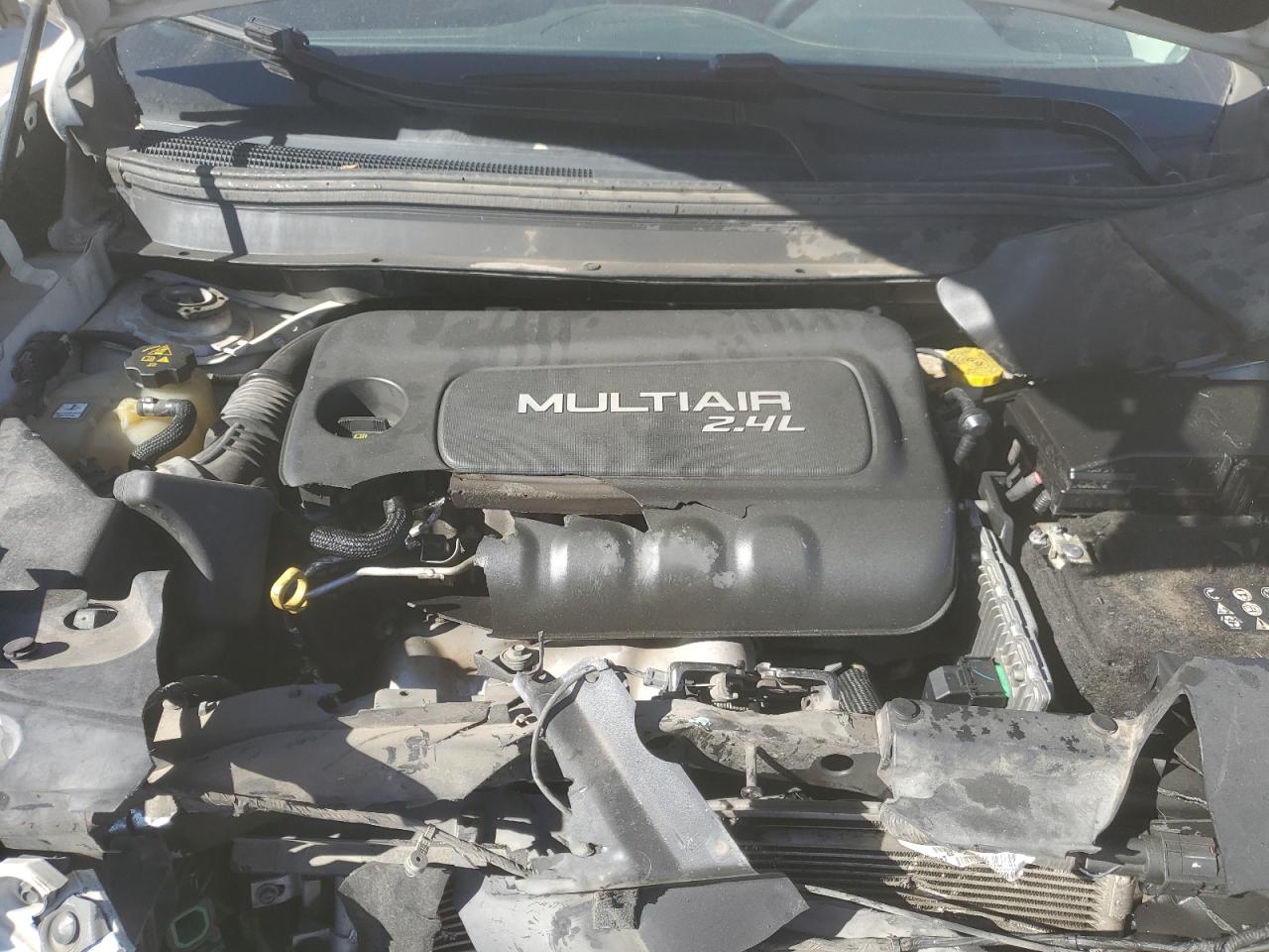 2018 Jeep Cherokee Latitude Plus VIN: 1C4PJLLB8JD518586 Lot: 82608265