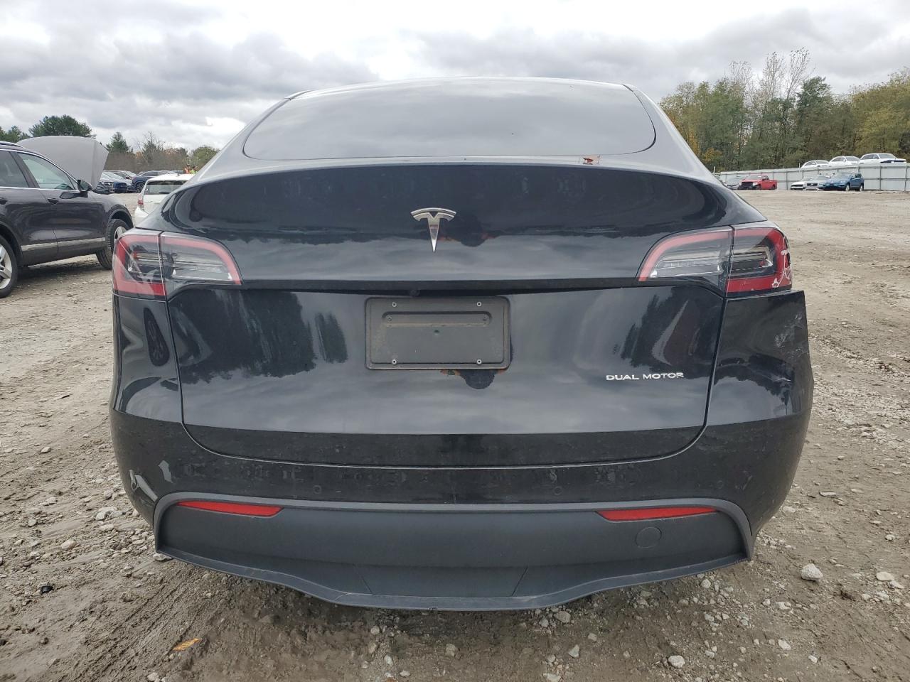 2022 Tesla Model Y VIN: 7SAYGAEE8NF565939 Lot: 86763055