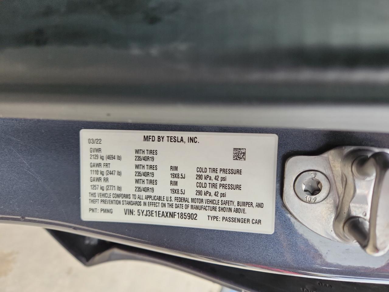 2022 Tesla Model 3 VIN: 5YJ3E1EAXNF185902 Lot: 87489595