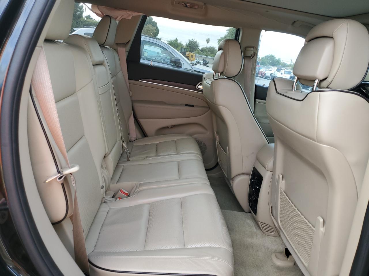 2015 Jeep Grand Cherokee Overland VIN: 1C4RJFCG7FC705479 Lot: 86481545