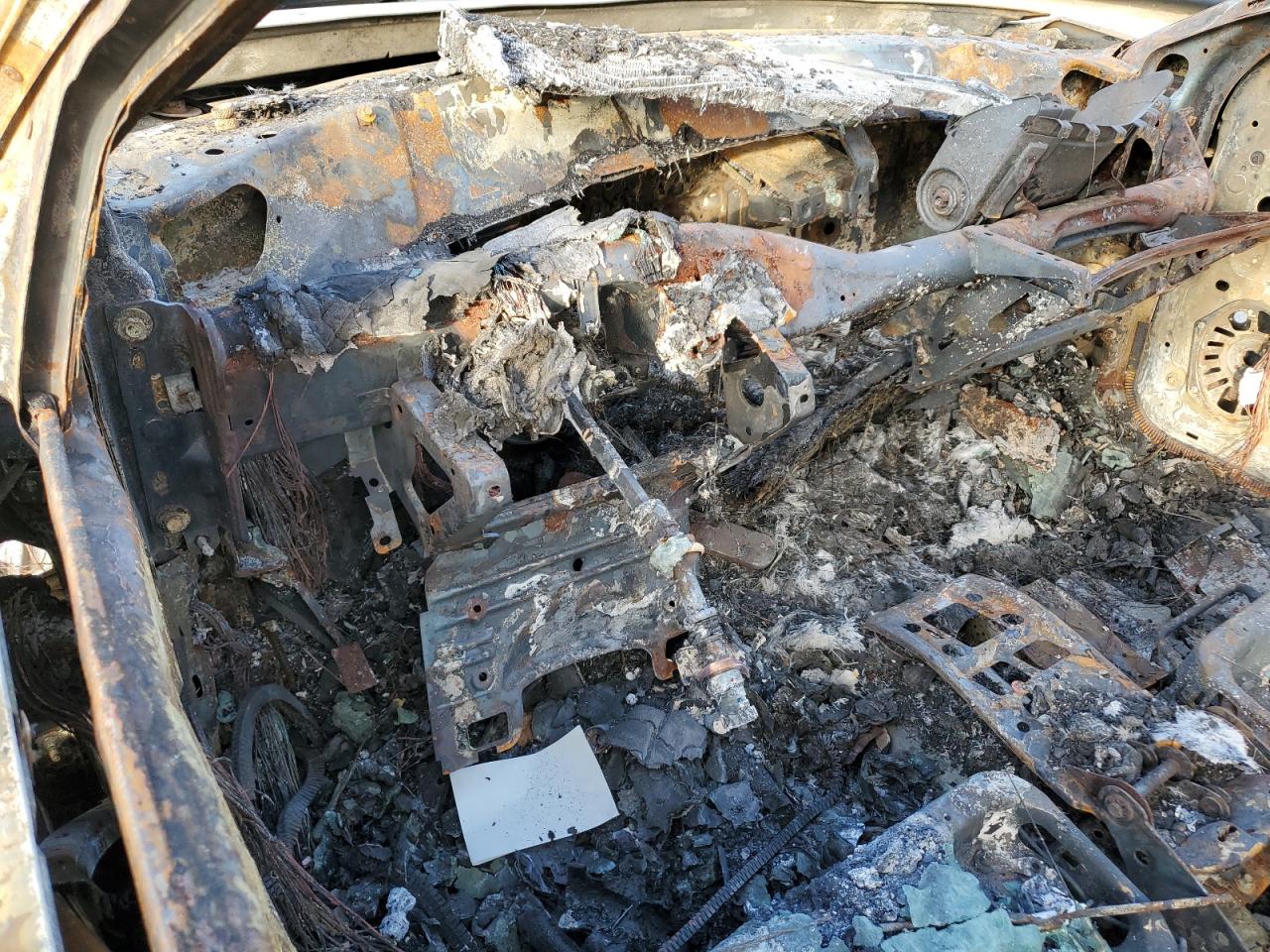 2000 Ford Taurus Ses VIN: 1FAFP55U1YG235174 Lot: 86688845