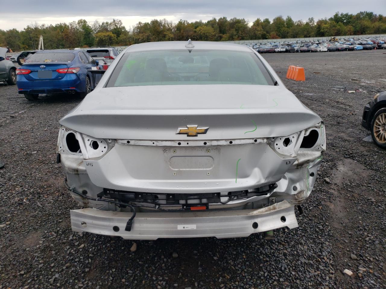 2018 Chevrolet Impala Lt VIN: 2G1105S39J9177526 Lot: 82284655