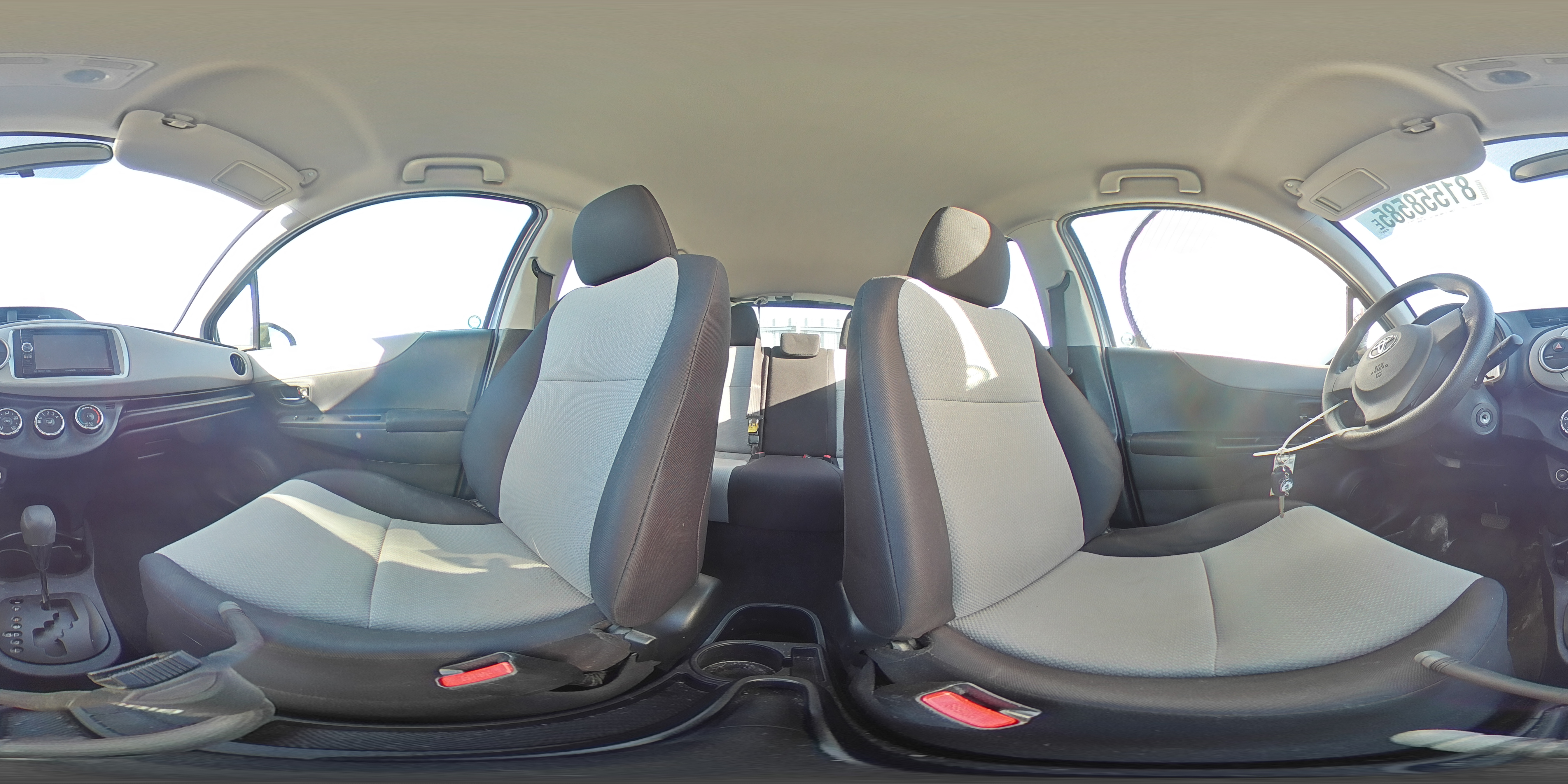 2013 Toyota Yaris VIN: JTDKTUD34DD564406 Lot: 81558585