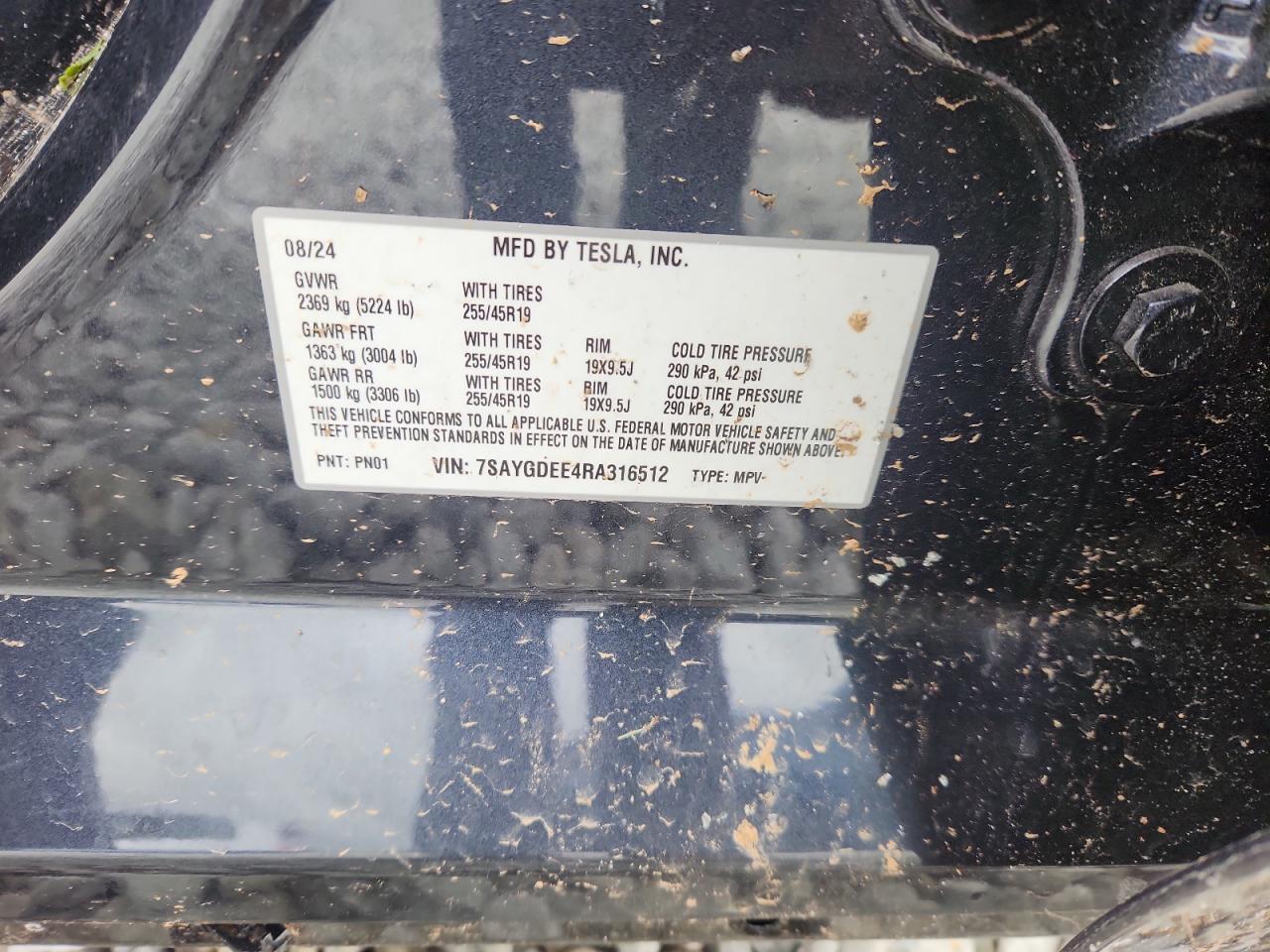 2024 Tesla Model Y VIN: 7SAYGDEE4RA316512 Lot: 90365135