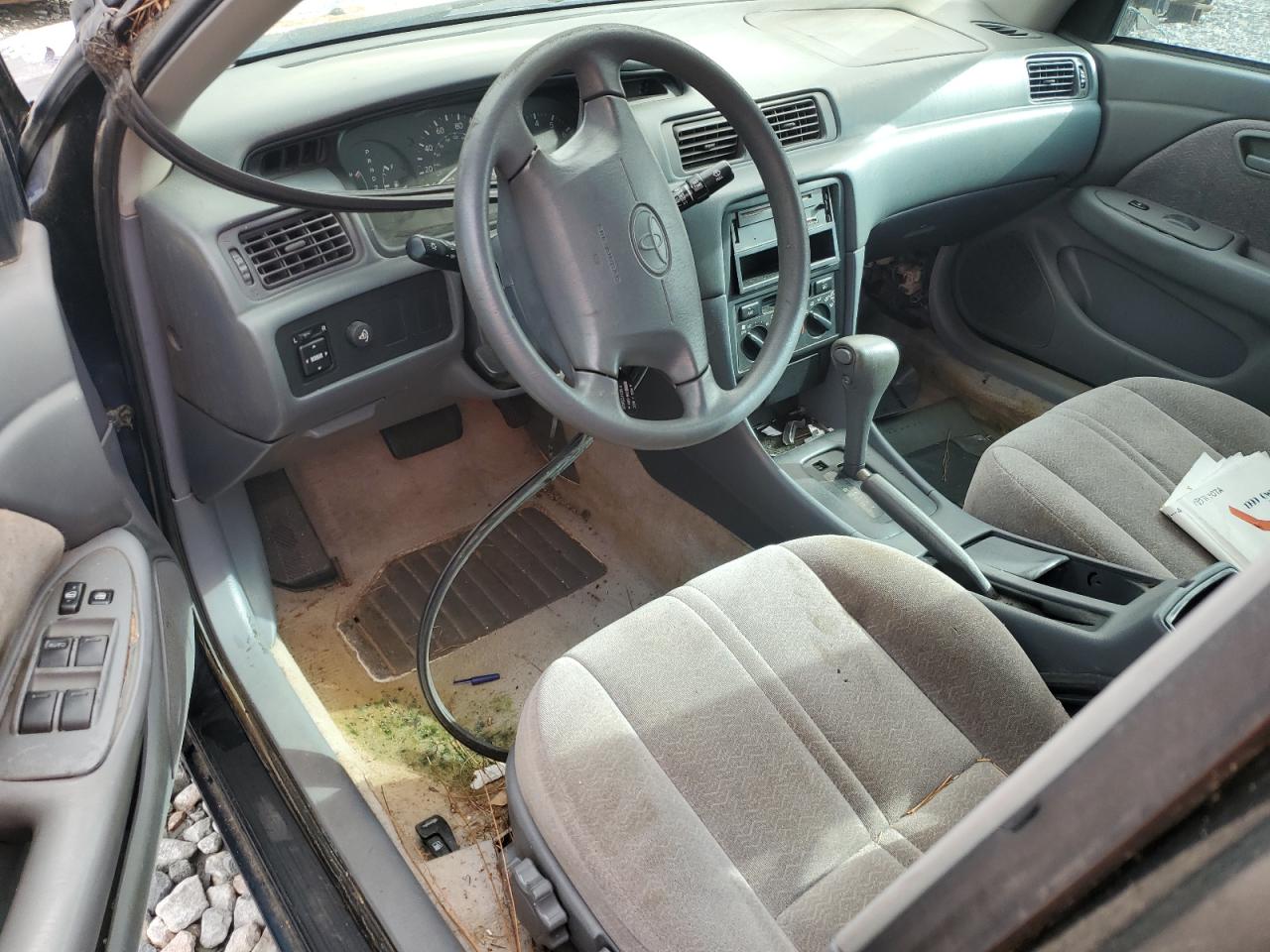 1999 Toyota Camry Ce VIN: 4T1BG22K3XU531027 Lot: 85349185