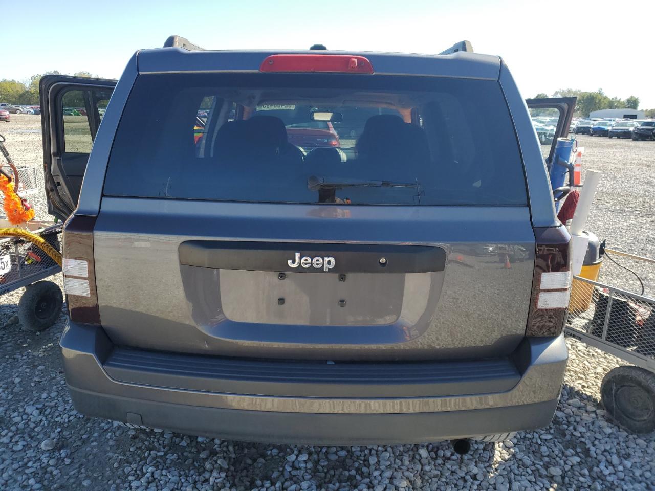 2016 Jeep Patriot Sport VIN: 1C4NJPBA7GD677700 Lot: 82406495