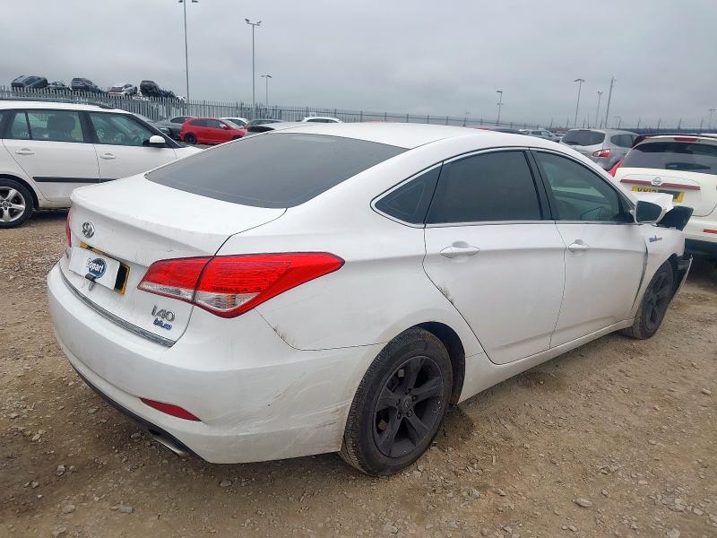 2015 HYUNDAI I40 ACTIVE BLUE DRIVE CRD 
