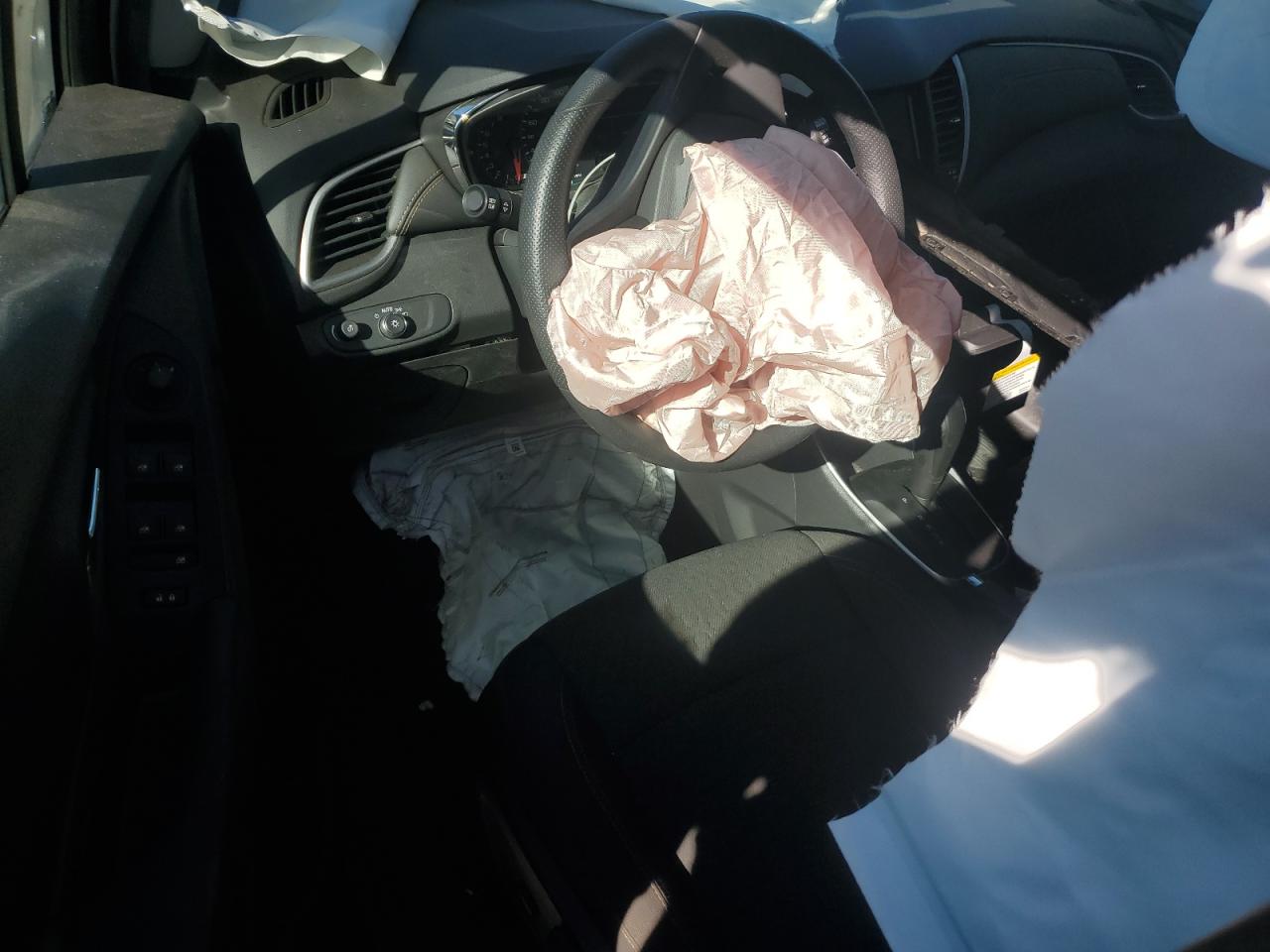 2020 Chevrolet Trax Ls VIN: KL7CJKSB3LB333965 Lot: 87038375