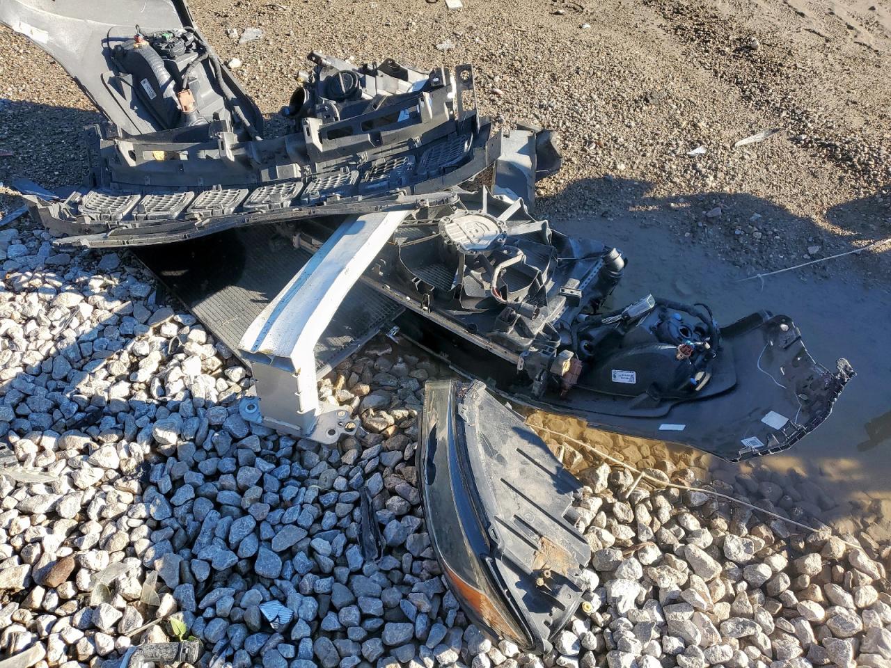 2018 Jeep Compass Latitude VIN: 3C4NJDBB7JT349735 Lot: 90604635