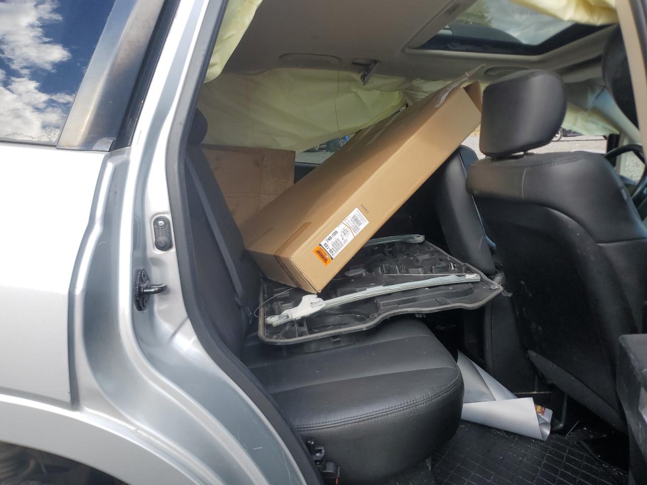 2008 Mitsubishi Endeavor Se VIN: 4A4MM31S68E008943 Lot: 89736885