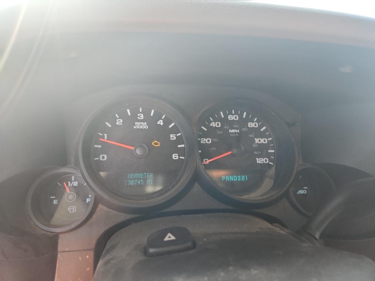 2008 GMC Sierra C1500 VIN: 2GTEC19J581258478 Lot: 90265605