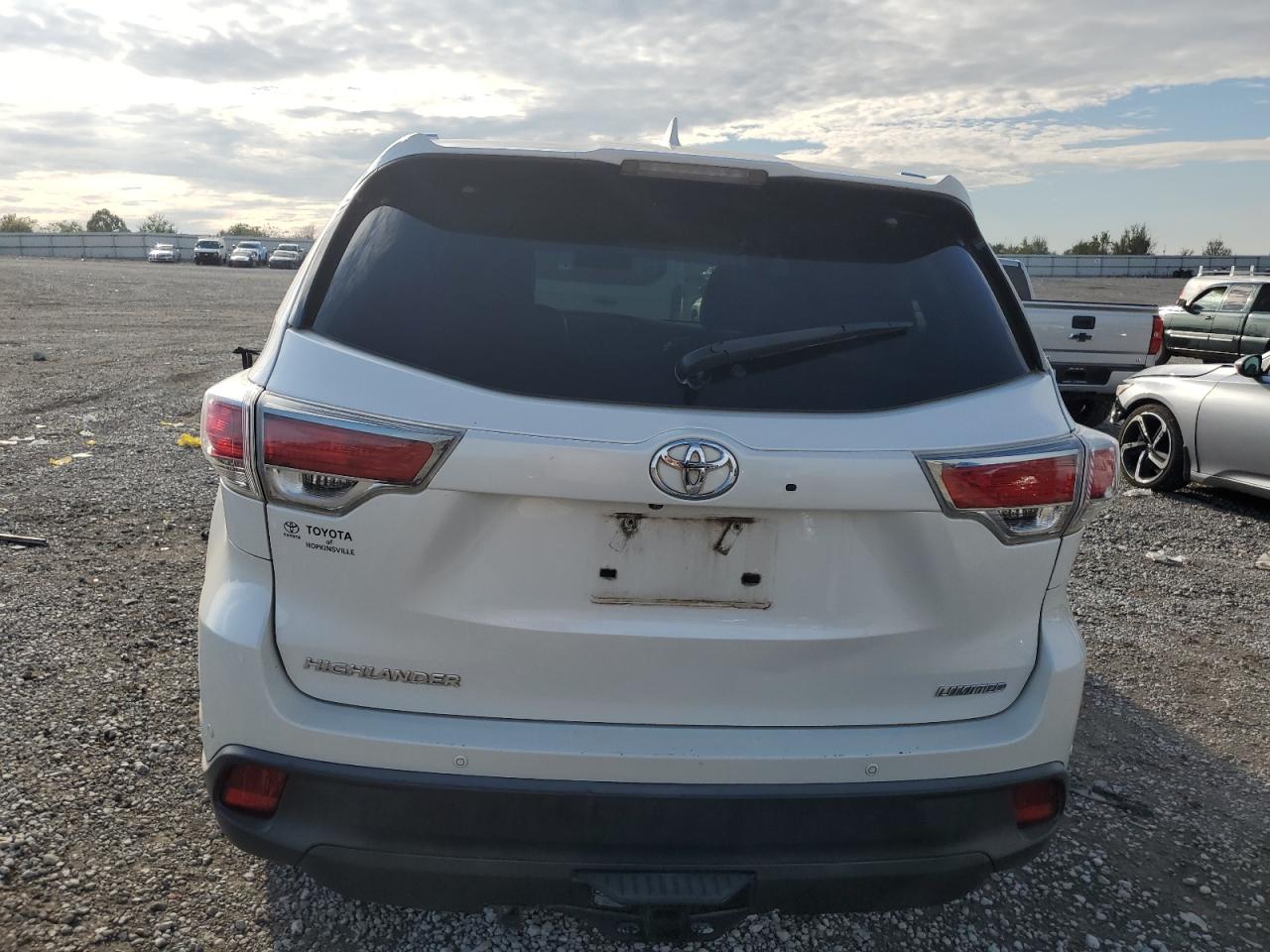 2016 Toyota Highlander Limited VIN: 5TDYKRFH1GS155808 Lot: 85489955