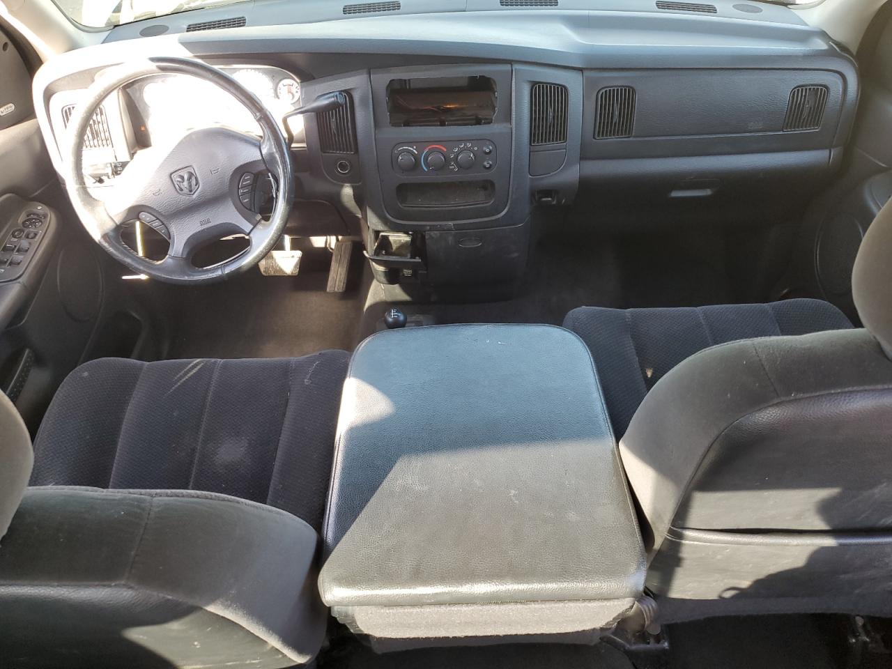 2002 Dodge Ram 1500 VIN: 1D7HU18Z82J257796 Lot: 84831375