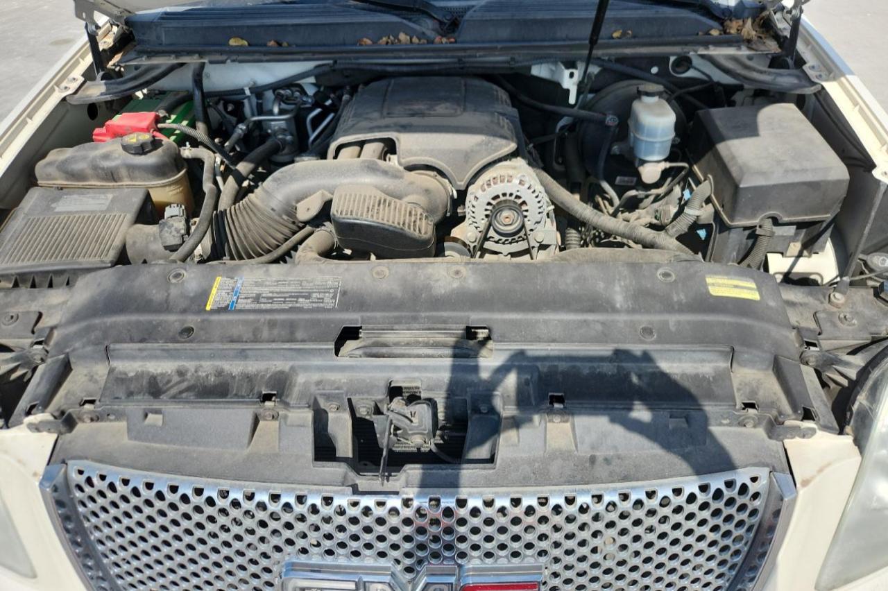 2011 GMC Yukon Denali VIN: 1GKS2EEF5BR103849 Lot: 87085765