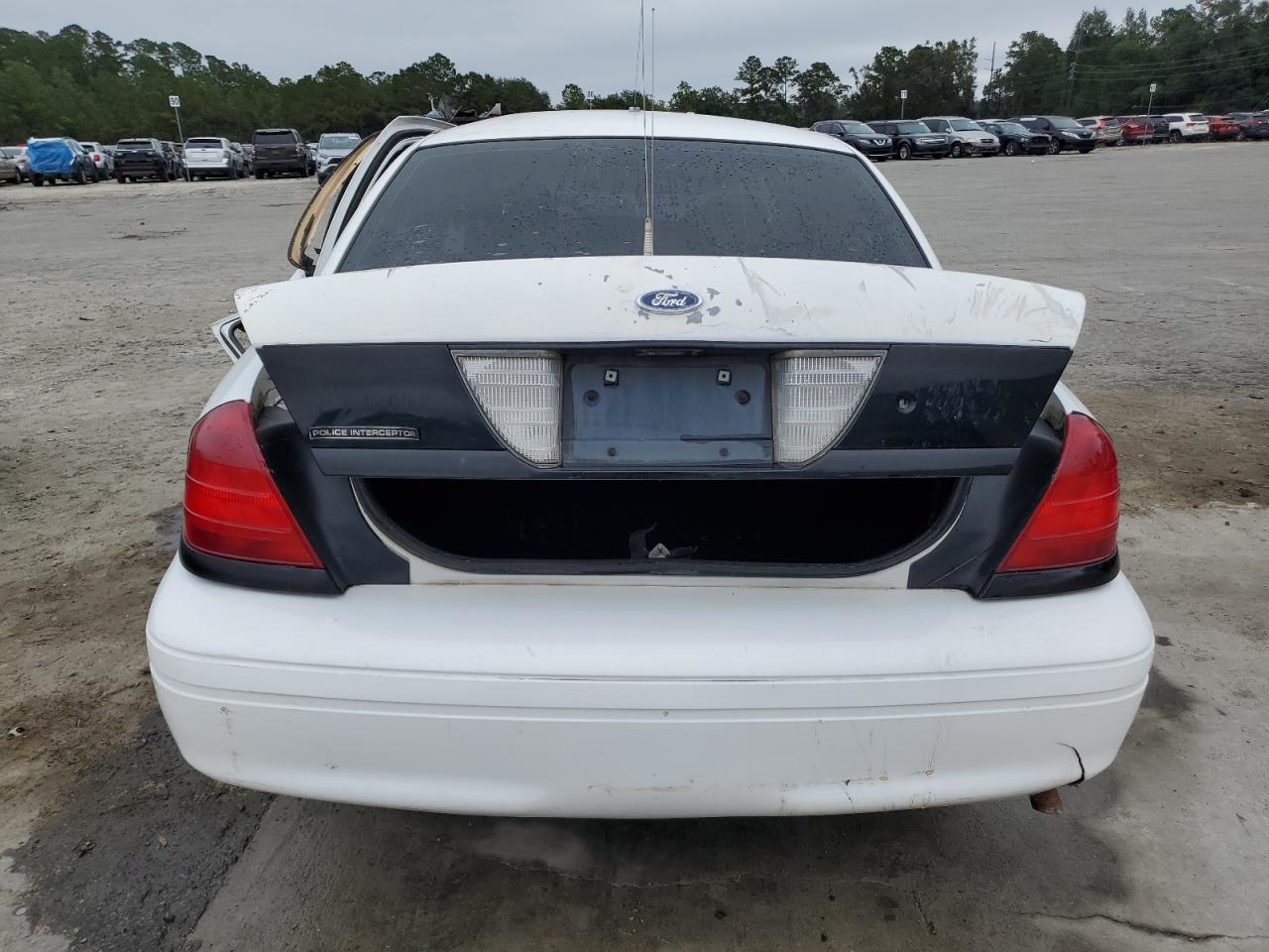 2003 Ford Crown Victoria Police Interceptor VIN: 2FAFP71W93X141016 Lot: 85925135