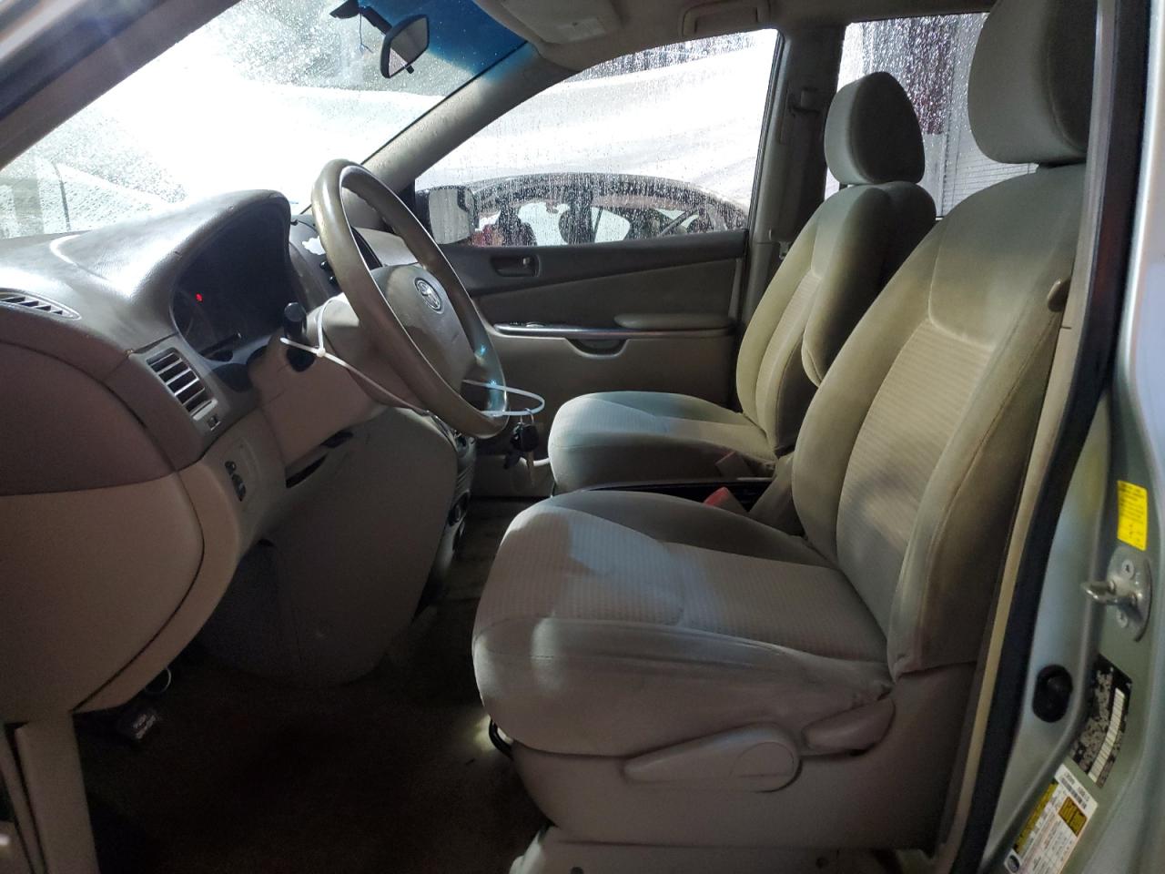 2010 Toyota Sienna Ce VIN: 5TDKK4CC4AS315740 Lot: 82469755