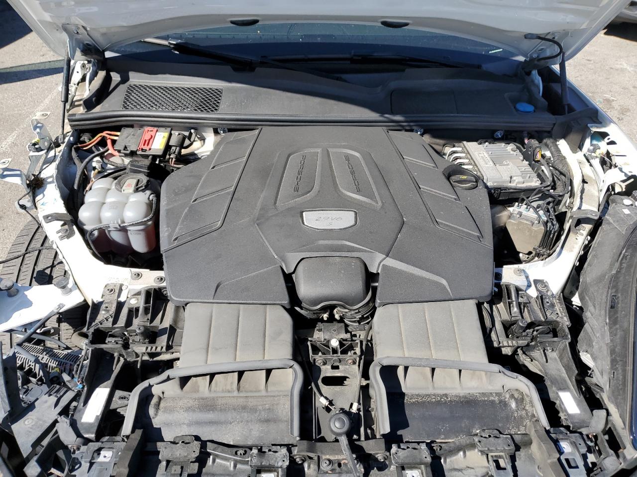 2019 Porsche Cayenne S VIN: WP1AB2AY6KDA65587 Lot: 89461605