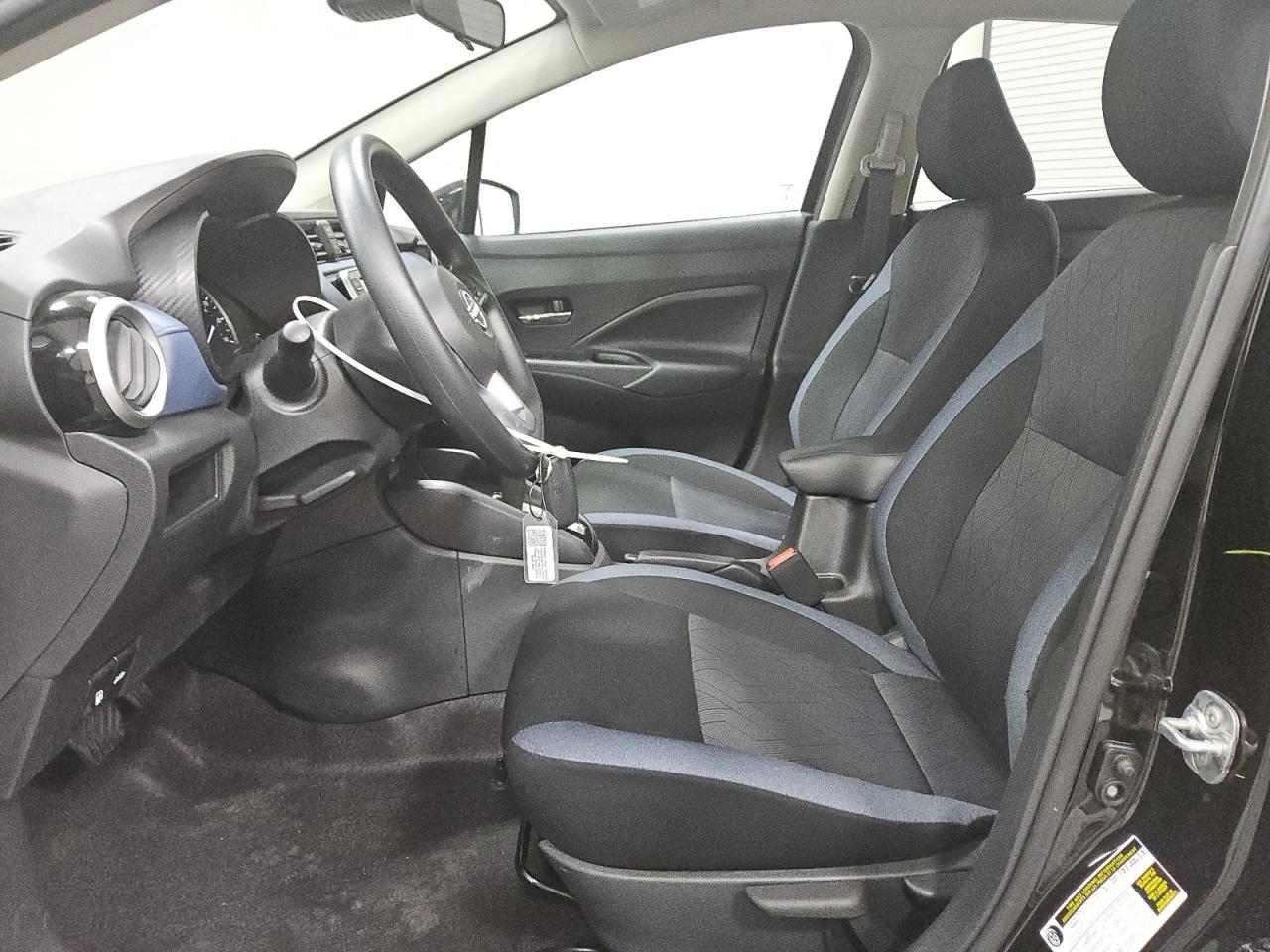 2025 Nissan Versa Sv VIN: 3N1CN8EV3SL864924 Lot: 86652245