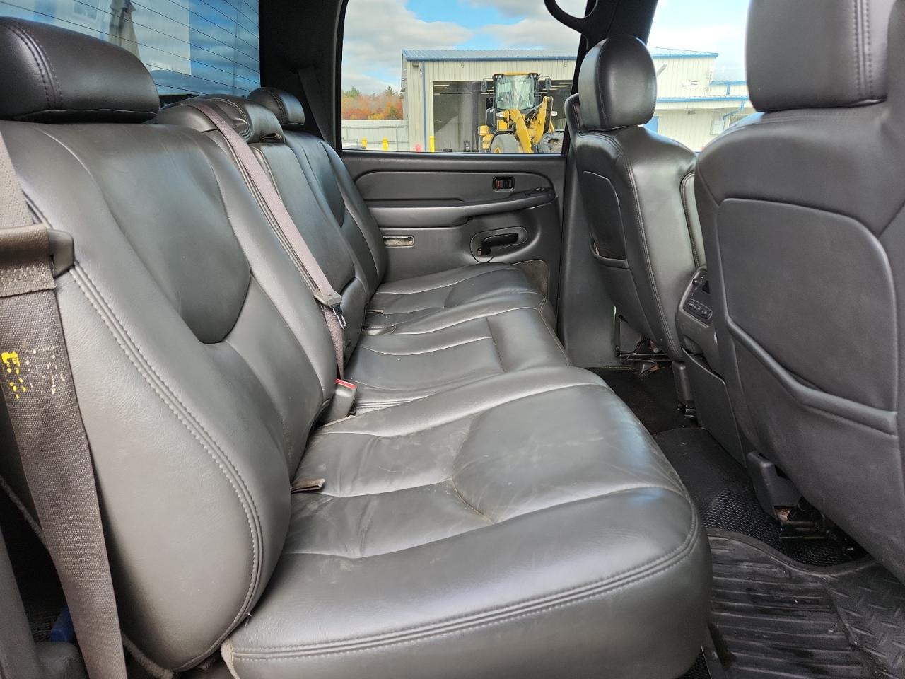 2005 GMC Sierra K2500 Heavy Duty VIN: 1GTHK23215F948689 Lot: 90541615