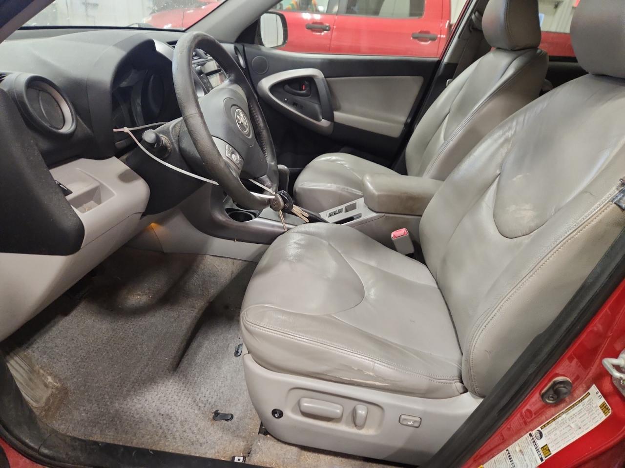 2007 Toyota Rav4 Limited VIN: JTMBD31V775123154 Lot: 85101215