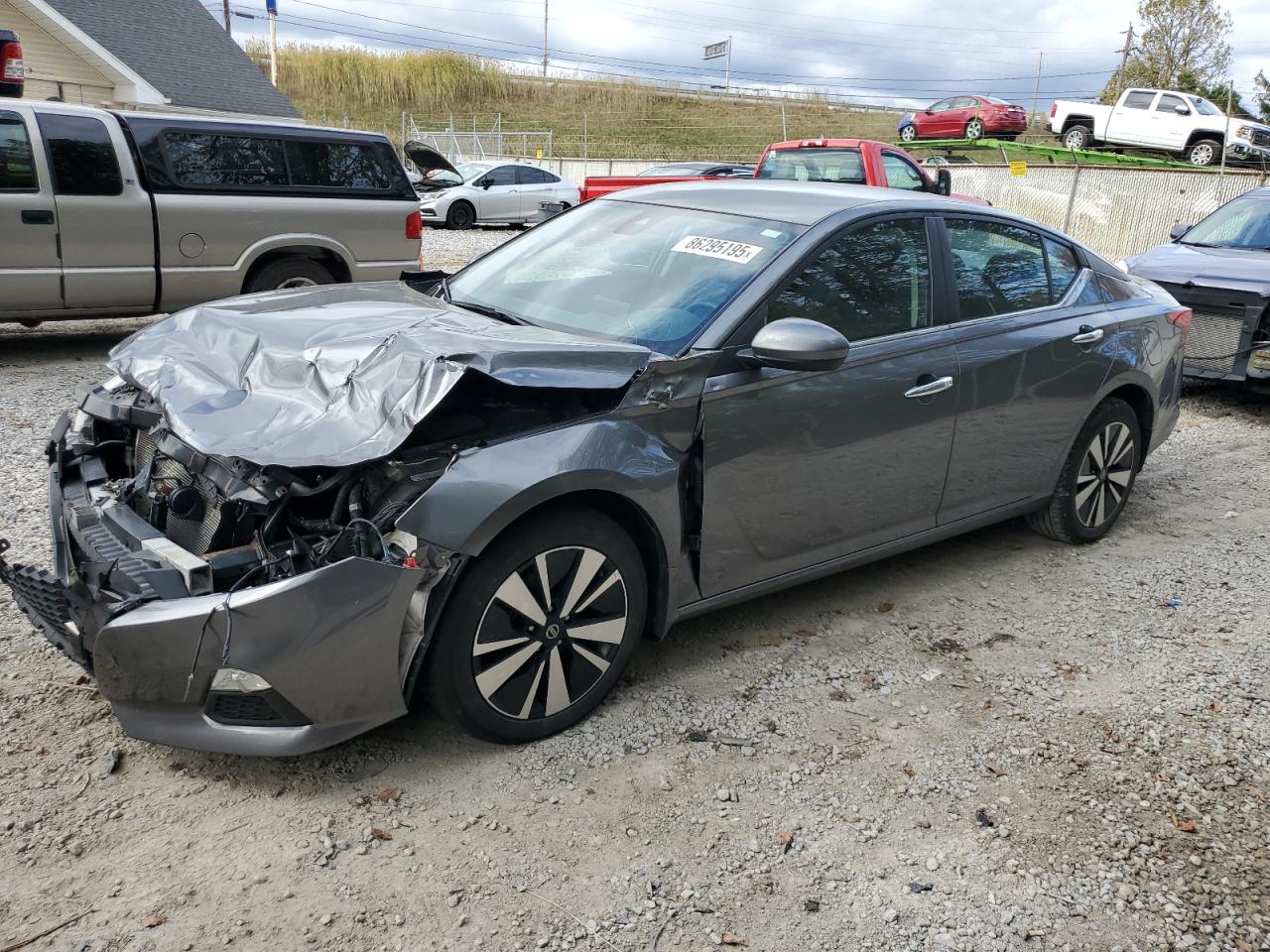 2022 Nissan Altima Sv