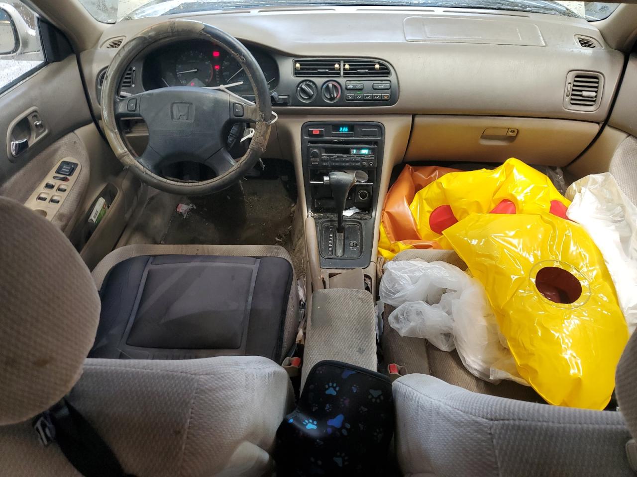 1996 Honda Accord Lx VIN: 1HGCD5632TA066999 Lot: 89726765