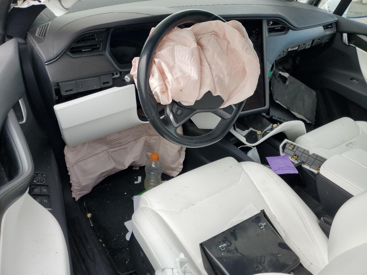 2018 Tesla Model X VIN: 5YJXCDE25JF103019 Lot: 89565955