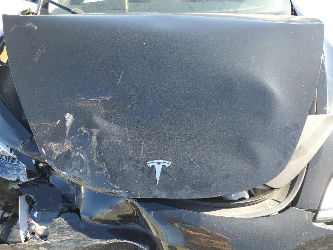 2018 Tesla Model 3 VIN: 5YJ3E1EA5JF157452 Lot: 87300925