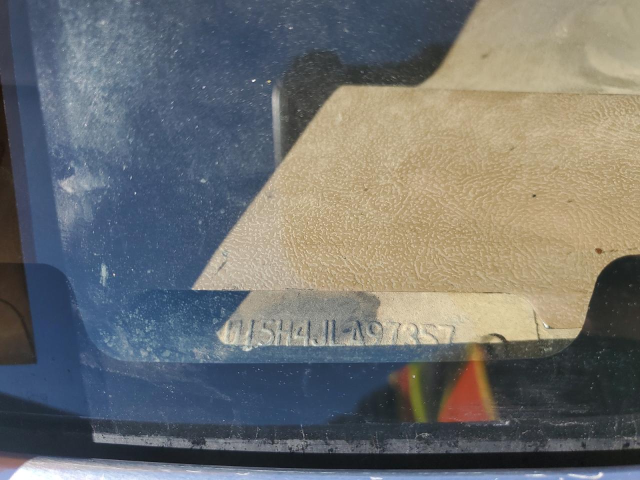 1988 Ford Bronco U100 VIN: 1FMEU15H4JLA97357 Lot: 87041675