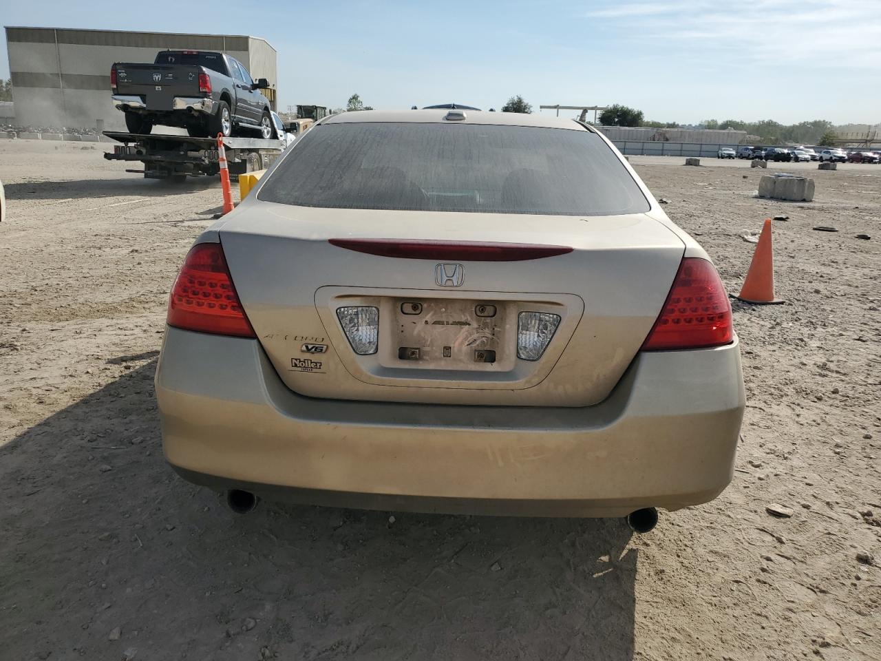 2006 Honda Accord Ex VIN: 1HGCM66566A061266 Lot: 84628235