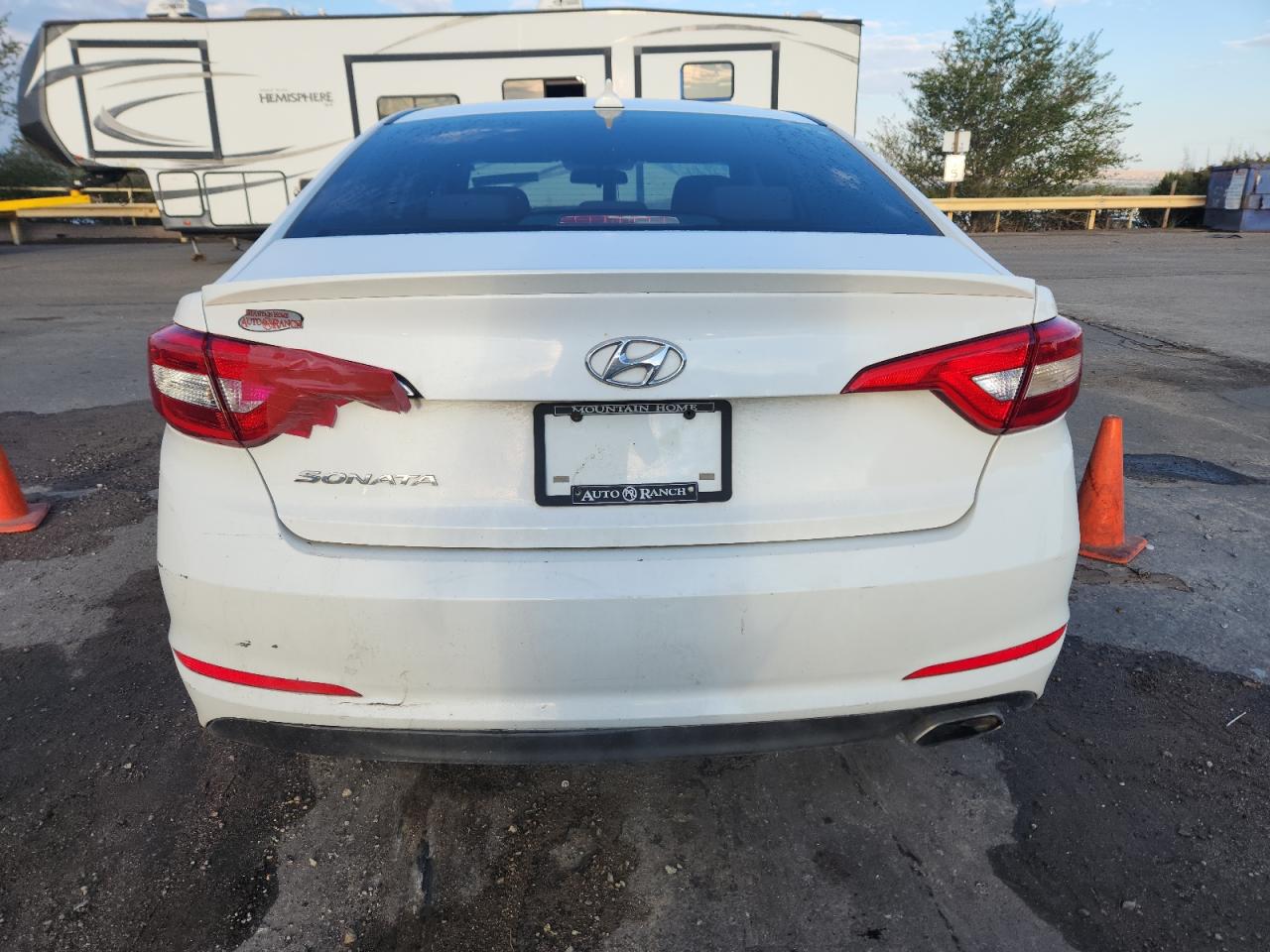 2015 Hyundai Sonata Se VIN: 5NPE24AF8FH219424 Lot: 85385635