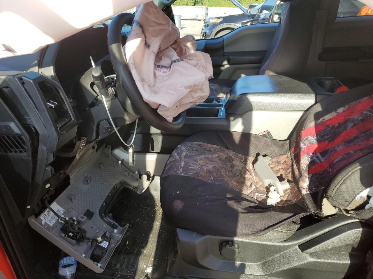 2018 Ford F150 Super Cab VIN: 1FTEX1CPXJKE12531 Lot: 81981645