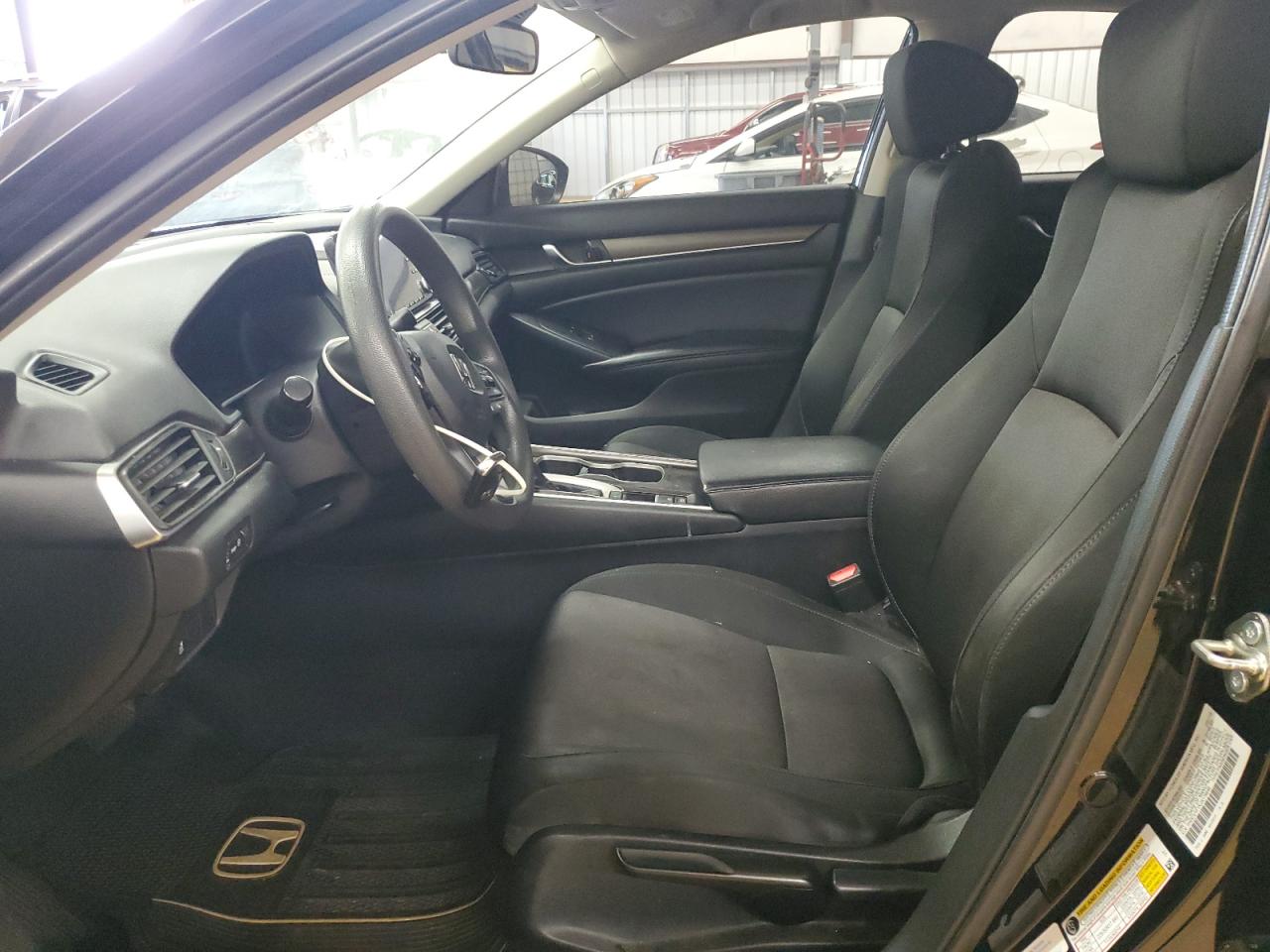 2018 Honda Accord Lx VIN: 1HGCV1F1XJA179648 Lot: 81953545