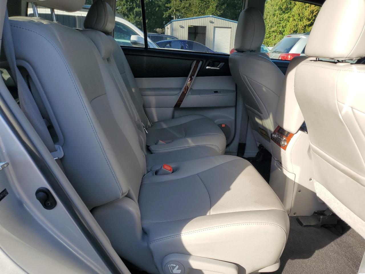 2013 Toyota Highlander Limited VIN: 5TDDK3EH6DS200430 Lot: 80715825