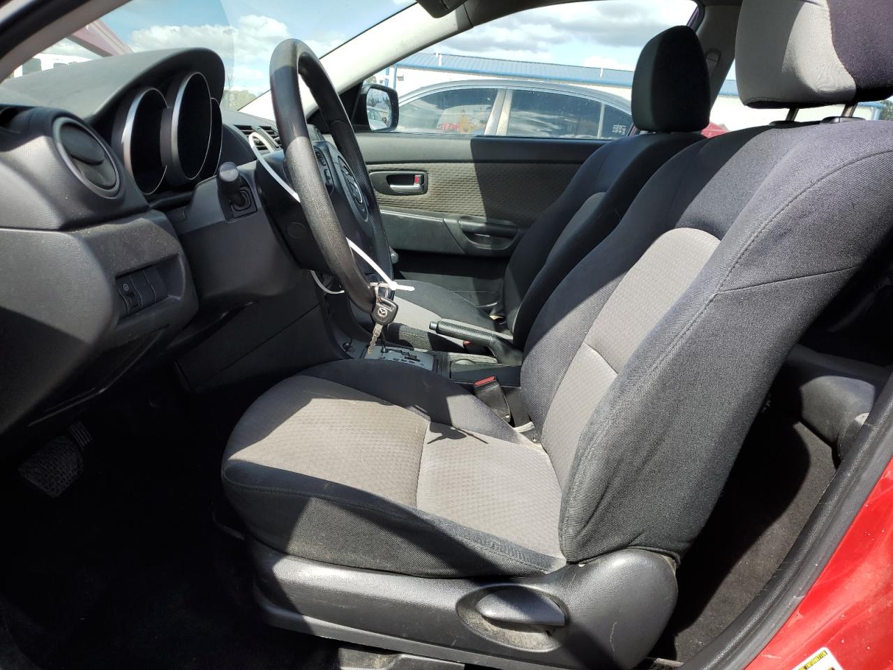 2006 Mazda 3 I VIN: JM1BK12FX61519621 Lot: 81959805