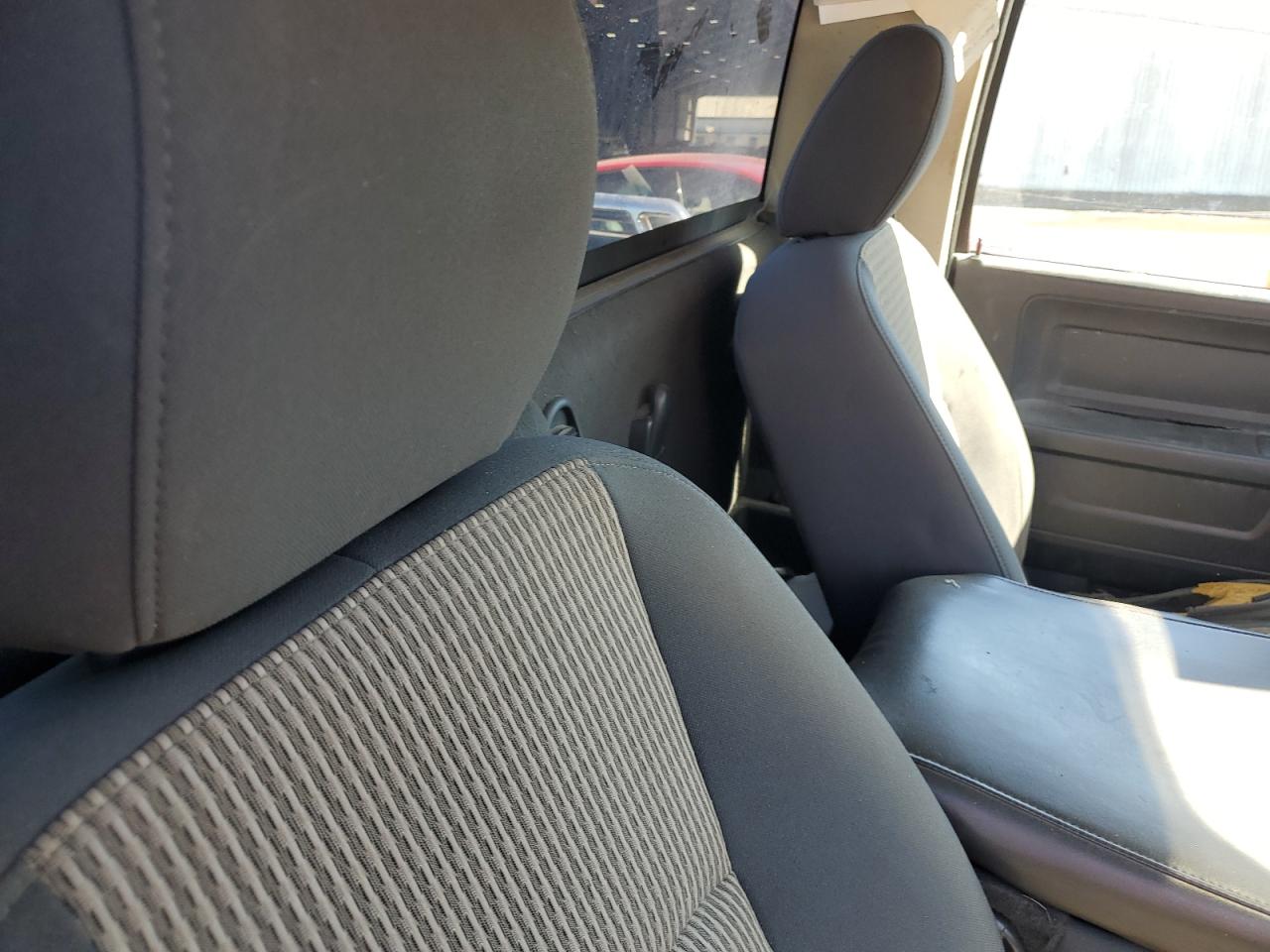 2010 Dodge Ram 1500 VIN: 3D7JB1EP4AG102656 Lot: 90335195