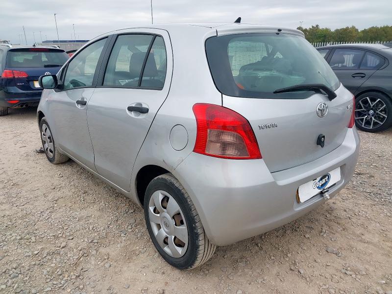 2006 TOYOTA YARIS T2 