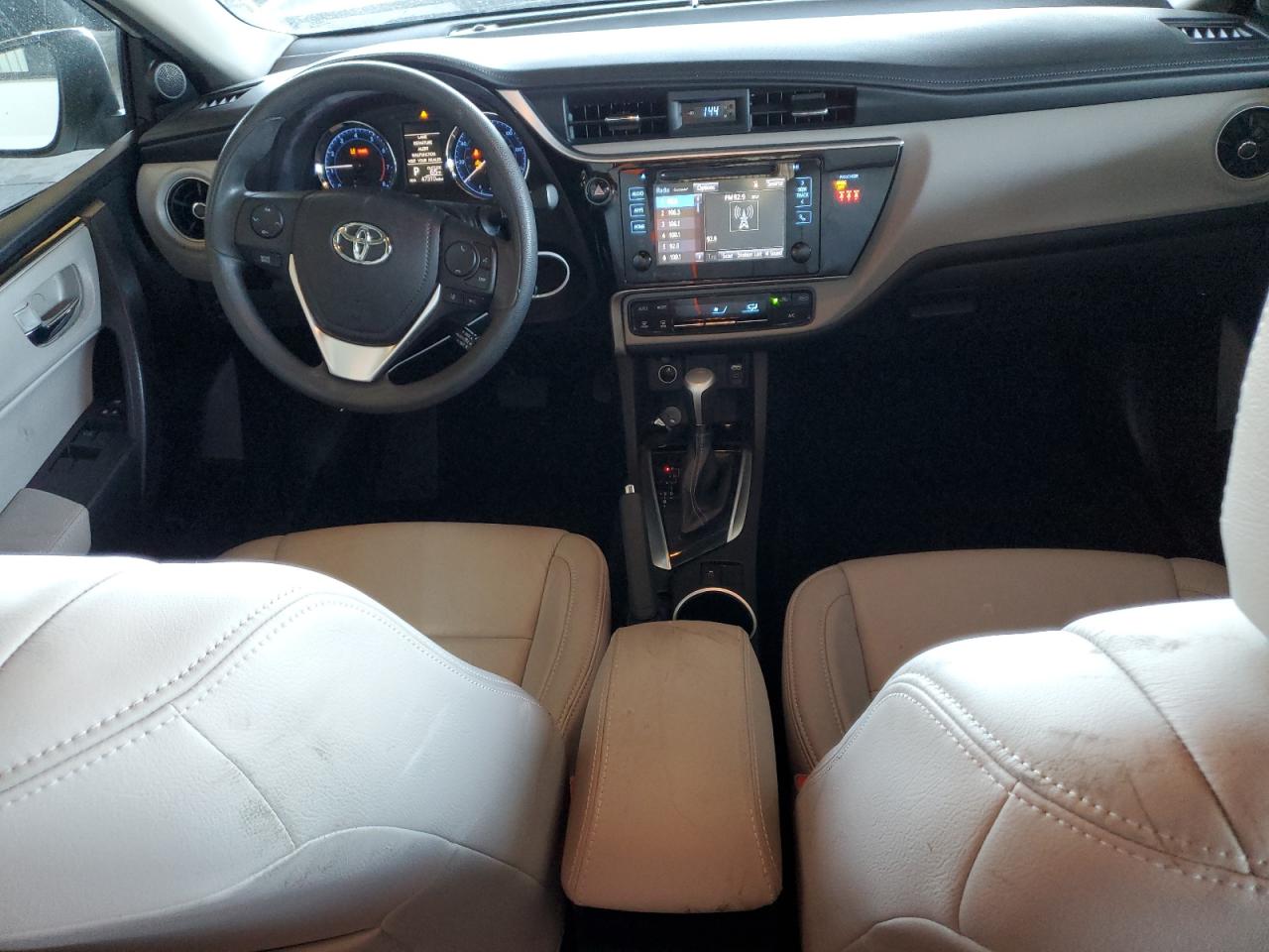 2018 Toyota Corolla L VIN: 5YFBURHE1JP846131 Lot: 90466225