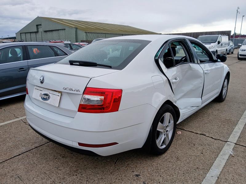 2018 SKODA OCTAVIA 1.5 TSI SE 5DR