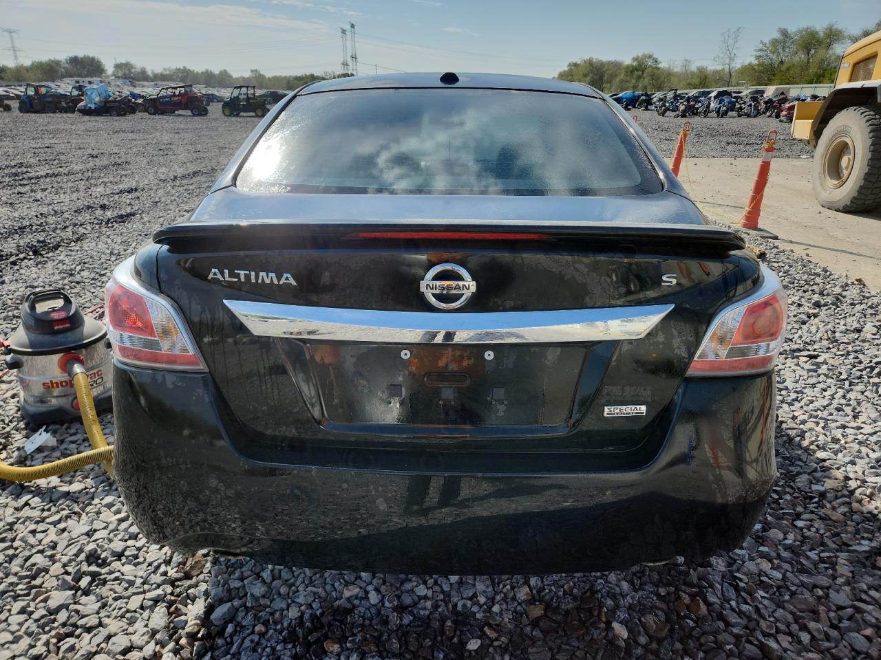 2015 Nissan Altima 2.5 VIN: 1N4AL3AP9FN910806 Lot: 81686965