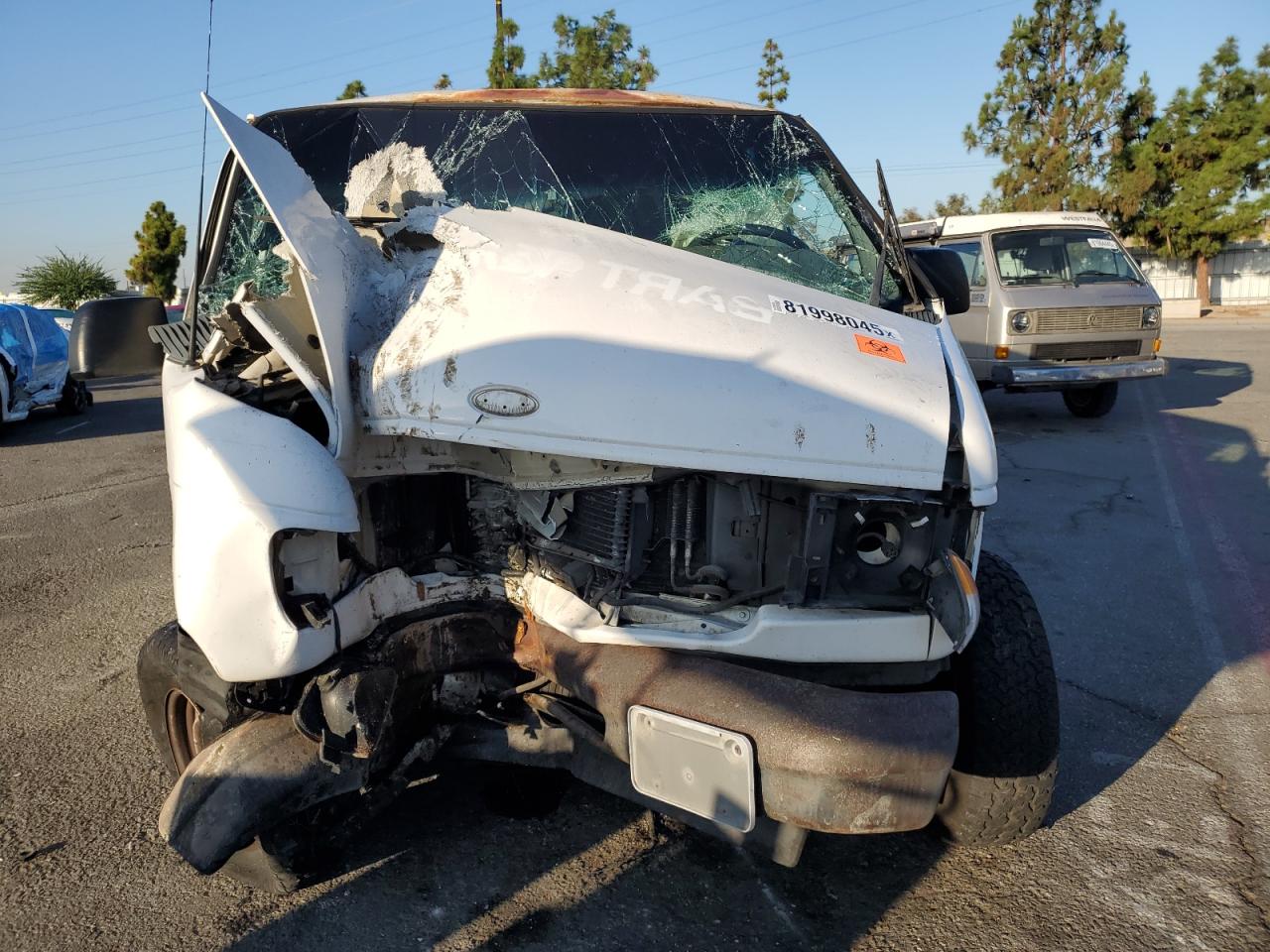 2002 Ford Econoline E150 Van VIN: 1FTRE14292HA04420 Lot: 81998045