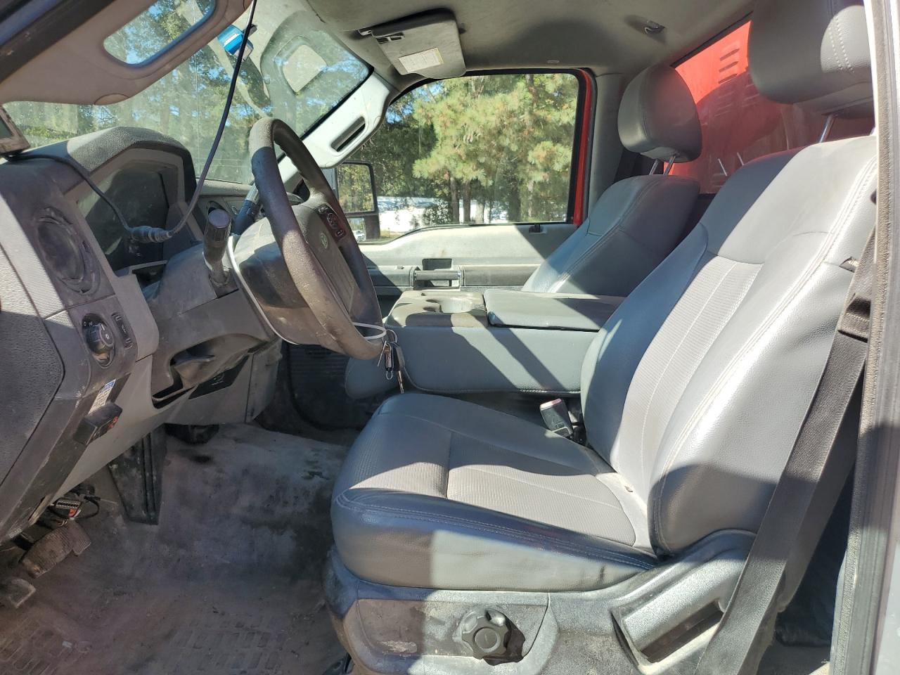 2015 Ford F550 Super Duty VIN: 1FDUF5GT3FEB80157 Lot: 84837905