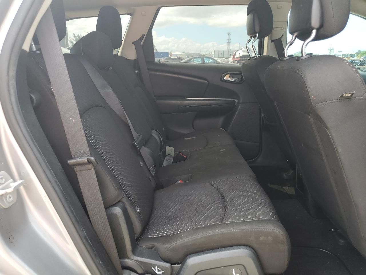 2016 Dodge Journey Se VIN: 3C4PDCAB3GT212053 Lot: 90819285
