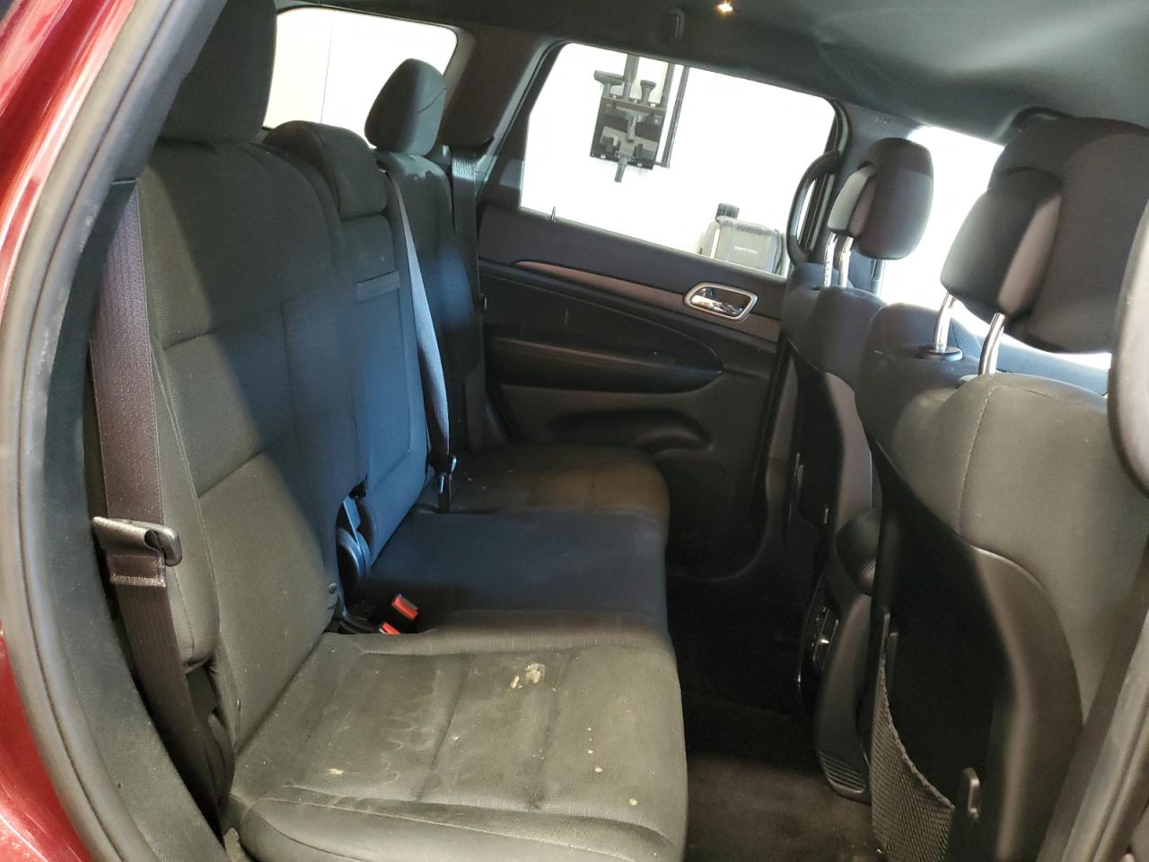 2016 Jeep Grand Cherokee Laredo VIN: 1C4RJFAG4GC493368 Lot: 83836375