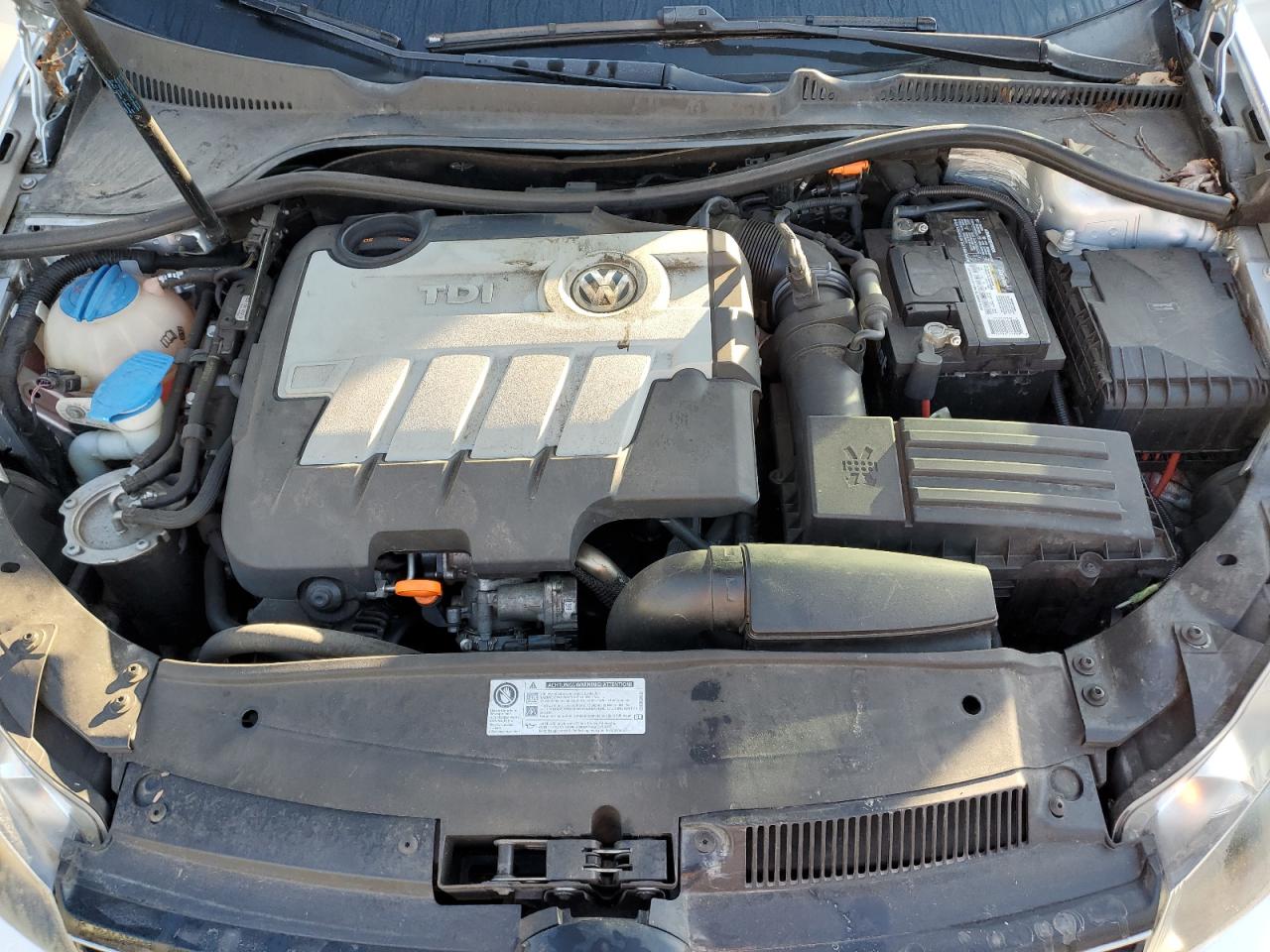 2012 Volkswagen Jetta Tdi VIN: 3VWPL7AJ1CM674887 Lot: 71237445