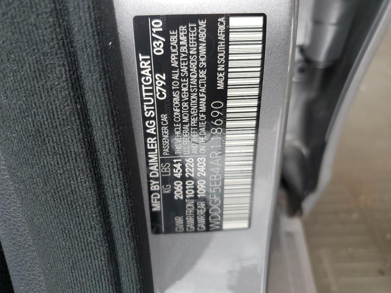 2010 Mercedes-Benz C 300 VIN: WDDGF5EB4AR118690 Lot: 82235875