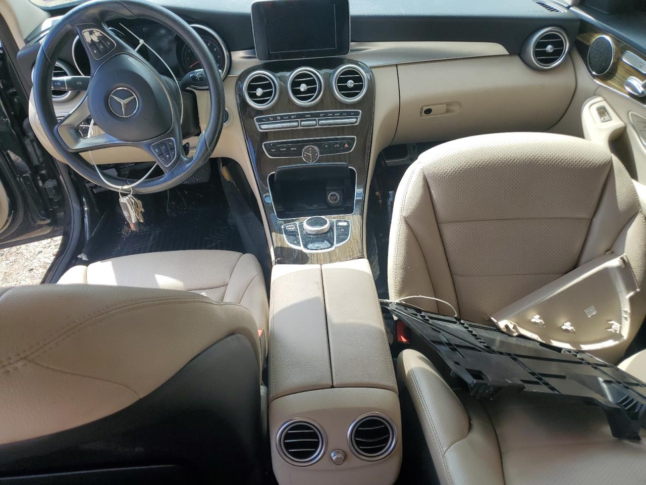 2017 Mercedes-Benz C 300 VIN: 55SWF4JB6HU229990 Lot: 85518415