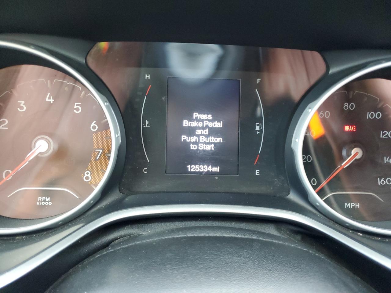 2017 Jeep Compass Sport VIN: 3C4NJCAB2HT669700 Lot: 82401745