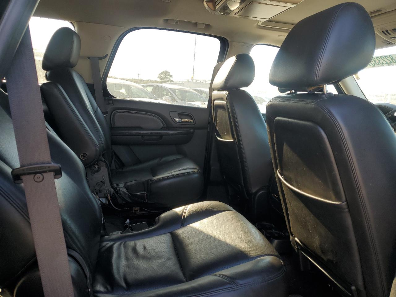 2013 GMC Yukon Denali VIN: 1GKS1EEF7DR355396 Lot: 82233575